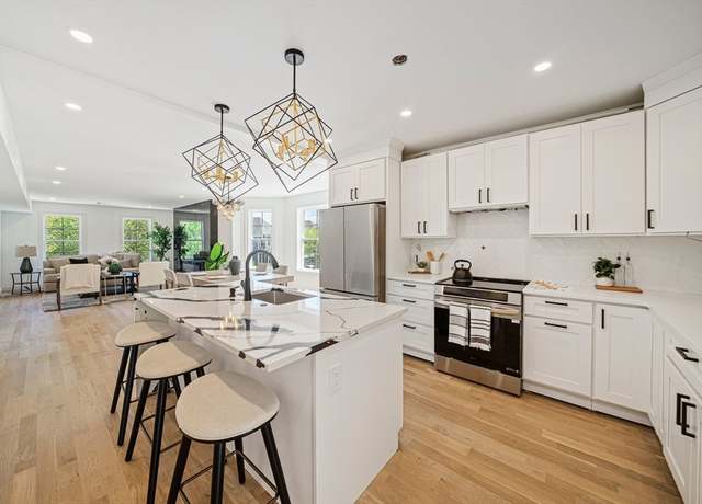 Property at 1135-1137 Hyde Park Ave, Boston, MA 02136, 9 beds, 5 baths