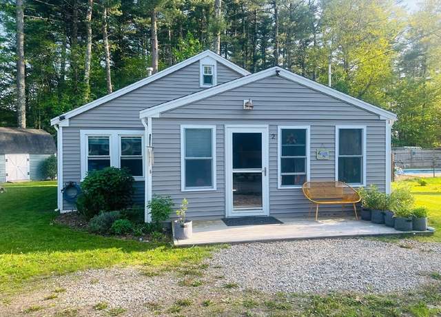 Property at 2 Sherwood Forest Ave, Middleboro, MA 02346, 2 beds, 1 bath
