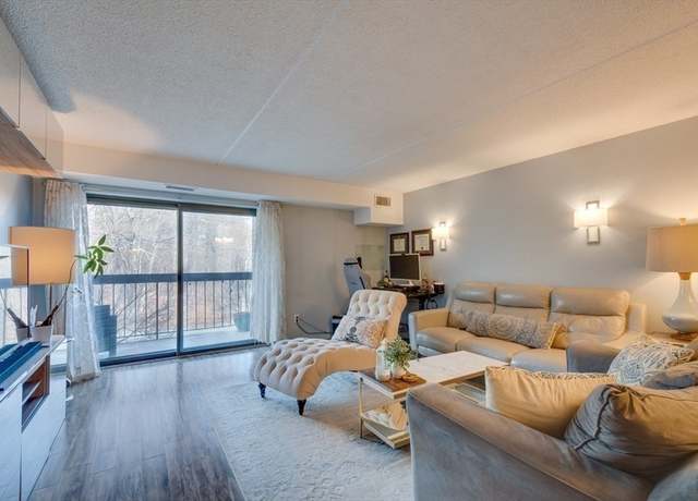 Property at 289 Elm St Unit 34B, Medford, MA 02155, 2 beds, 2 baths