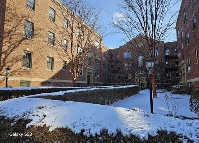 Property at 56 Elm St #2, Worcester, MA 01609, 1 bed, 1 bath