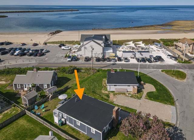 Property at 4 Knott Ave, Sandwich, MA 02563, 3 beds, 1.5 baths