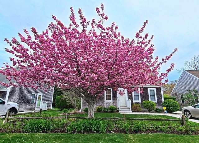Property at 121 Camp St #108, Yarmouth, MA 02673, 3 beds, 2 baths