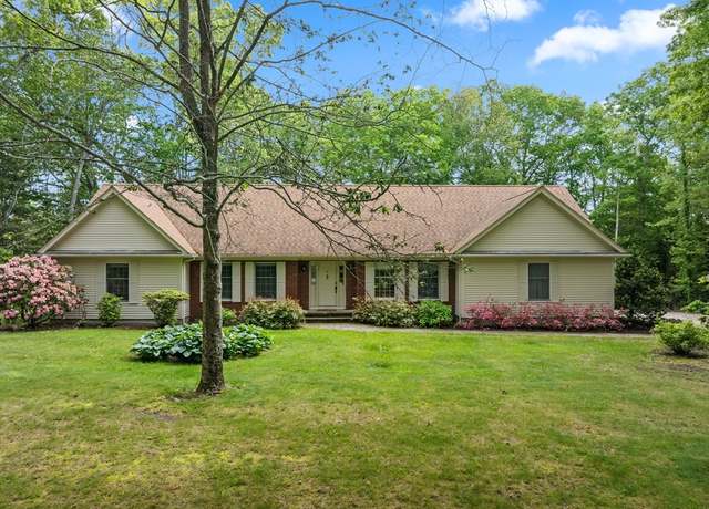 Property at 9 William Bradford Rd, Dartmouth, MA 02747, 3 beds, 2.5 baths