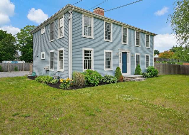 Property at 24 Summer St Unit A, Kingston, MA 02364, 3 beds, 1.5 baths