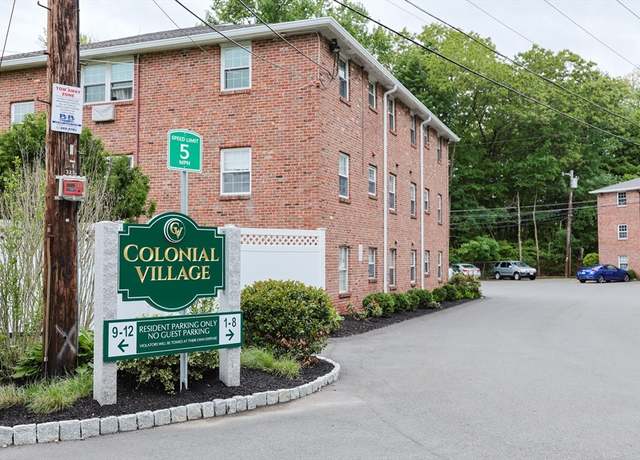 Property at 2 Colonial Village Dr #3, Arlington, MA 02474, 1 bed, 1 bath