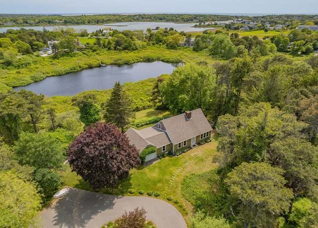 Property at 9 Bettys Path, Chatham, MA 02633, 3 beds, 2 baths