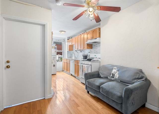 Property at 34 Sheafe St #3, Boston, MA 02113, 2 beds, 1 bath