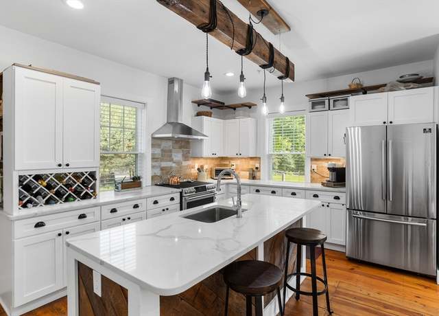 Property at 166 Littleton #3, Harvard, MA 01451, 3 beds, 2.5 baths