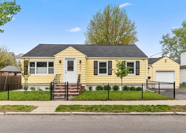 Property at 261 Parkland Ave, Lynn, MA 01905, 2 beds, 1.5 baths
