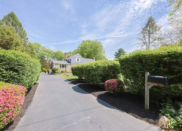 Property at 652 Neponset St, Norwood, MA 02062, 4 beds, 2.5 baths