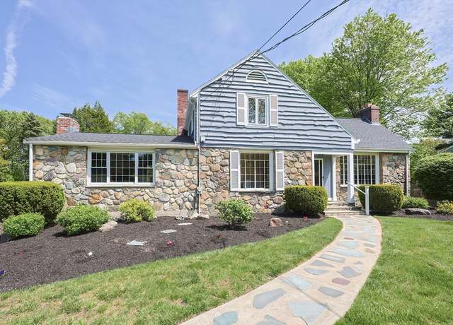 Property at 652 Neponset St, Norwood, MA 02062, 4 beds, 2.5 baths