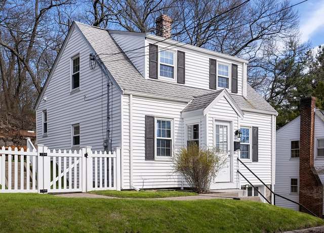 Property at 156 Suomi Rd, Quincy, MA 02169, 3 beds, 1 bath