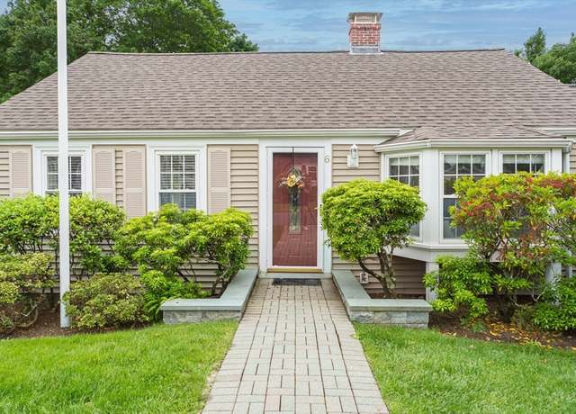 Property at 6 Gilbert Rd, Natick, MA 01760, 3 beds, 2.5 baths
