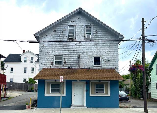 Property at 417-423 Broad St, Cumberland, RI 02864, 7 beds, 4.5 baths
