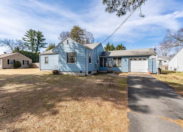 Property at 16 Delano Dr, Springfield, MA 01129, 3 beds, 1 bath