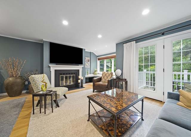 Property at 160 Pine St #10, Newton, MA 02466, 3 beds, 3 baths