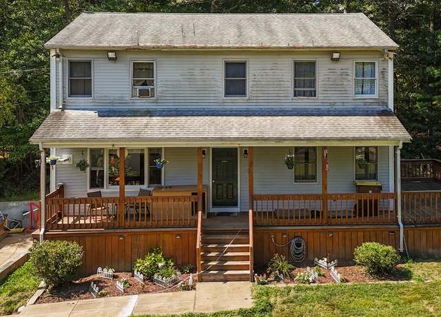 Property at 286 Mendall Rd, Acushnet, MA 02743, 4 beds, 2 baths