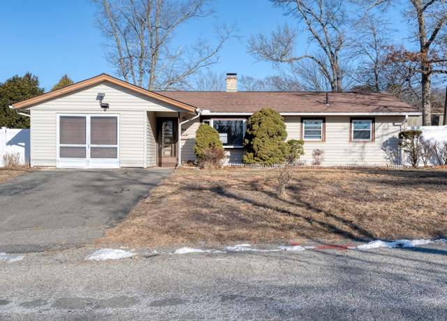 Property at 64 Budd Ave, Brockton, MA 02302, 3 beds, 1 bath