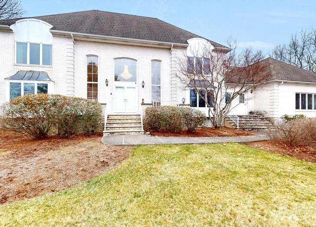 Property at 74 Eisenhower Dr, Sharon, MA 02067, 4 beds, 5.5 baths