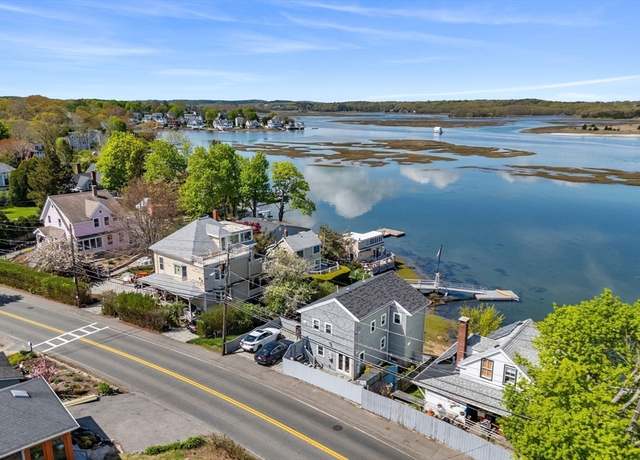 Property at 644 Washington St, Gloucester, MA 01930, 3 beds, 3.5 baths