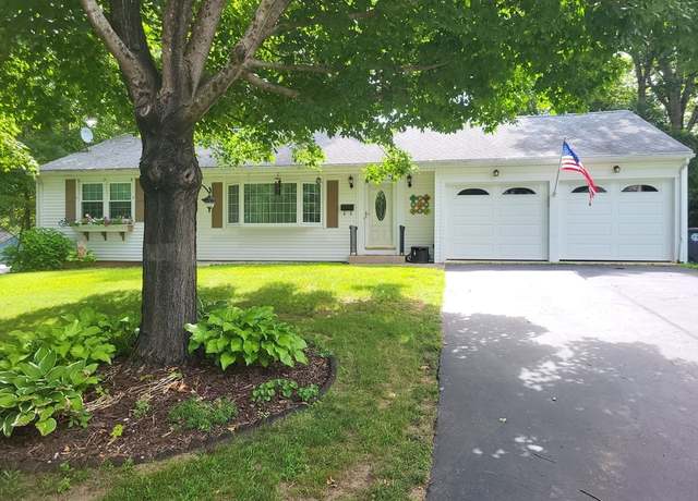 Property at 15 Bruce Ln, Southbridge, MA 01550, 3 beds, 1.5 baths