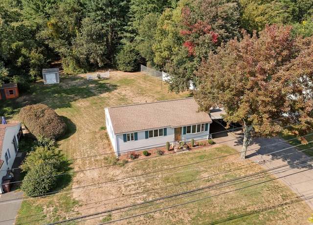 Property at 726 Holyoke Rd, Westfield, MA 01085, 3 beds, 1 bath