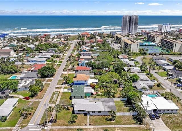 Property at 1456 N Grandview Ave, Daytona Beach, FL 32118, 5 beds, 3 baths