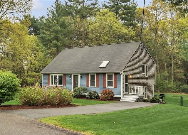 Property at 130 Wintergreen Ln, Taunton, MA 02780, 3 beds, 1 bath