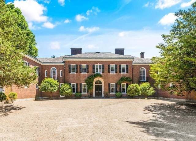 Property at 153 Woodland Mead, Hamilton, MA 01982, 6 beds, 8 baths