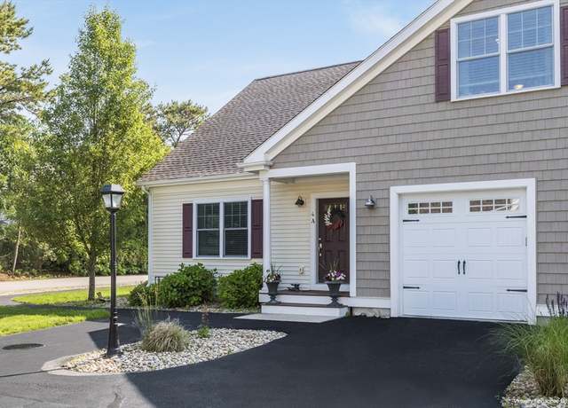 Property at 637 Gifford St Unit 4A, Falmouth, MA 02540, 2 beds, 2 baths