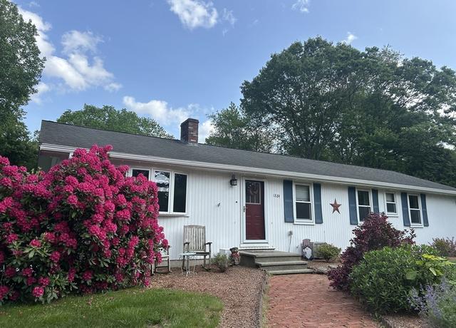 Property at 1884 Washington St, Holliston, MA 01746, 3 beds, 2 baths