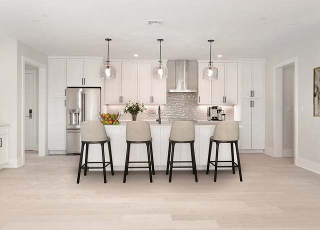 Property at 62 Foundry St #313, Wakefield, MA 01880, 1 bed, 1 bath