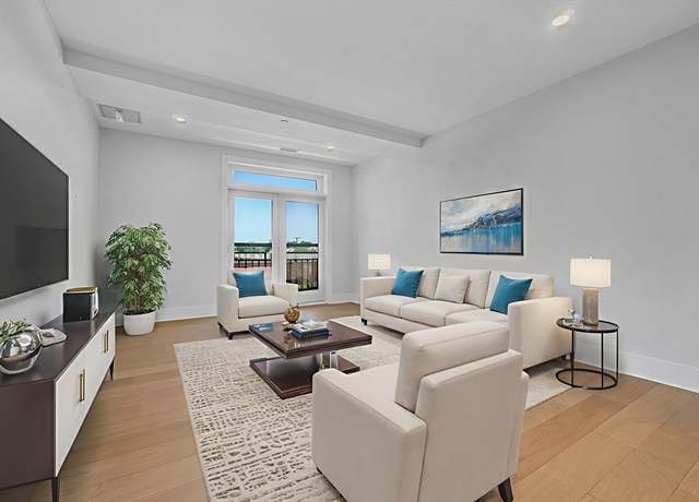 Property at 62 Foundry St #313, Wakefield, MA 01880, 1 bed, 1 bath