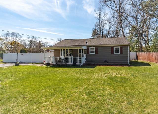 Property at 77 Jensen Cir, West Springfield, MA 01089, 2 beds, 1.5 baths