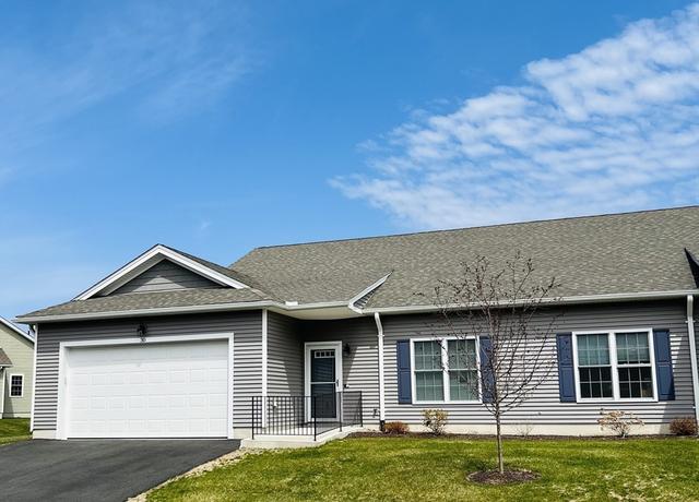 Property at 111 Daniel Shays Hwy #30, Belchertown, MA 01007, 2 beds, 2 baths