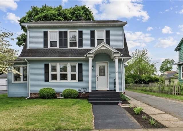 Property at 27 Oakland St, West Springfield, MA 01089, 3 beds, 1.5 baths