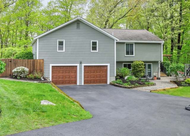 Property at 933 Salem End Rd, Framingham, MA 01702, 4 beds, 3 baths
