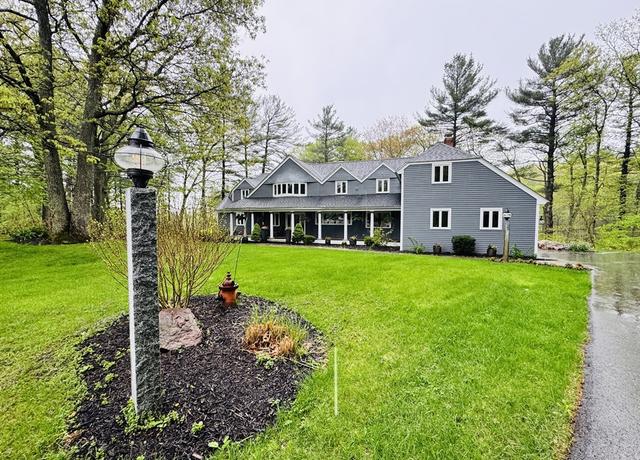Property at 30 Ironwood Rd, North Andover, MA 01845, 5 beds, 3.5 baths