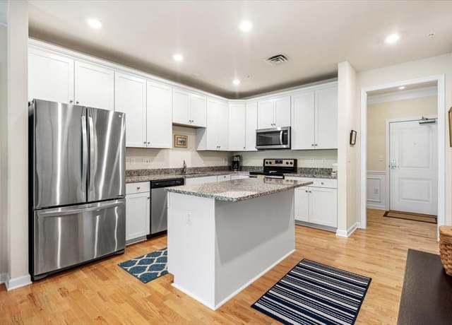 Property at 90 Trotter Rd #309, Weymouth, MA 02190, 2 beds, 2 baths