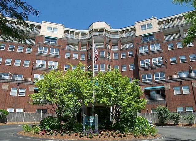 Property at 9 Park Ave #207, Hull, MA 02045, 1 bed, 1.5 baths