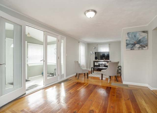 Property at 3 Winnegance Ave, Peabody, MA 01960, 3 beds, 2 baths