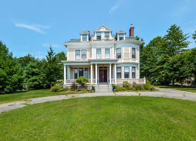 Property at 71 Hawthorn St, New Bedford, MA 02740, 10 beds, 4 baths