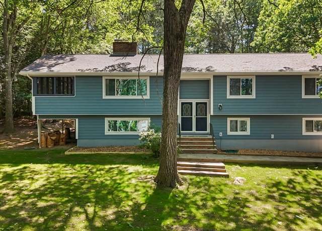 Property at 4 Castle Hill Rd, Windham, NH 03087, 3 beds, 3 baths