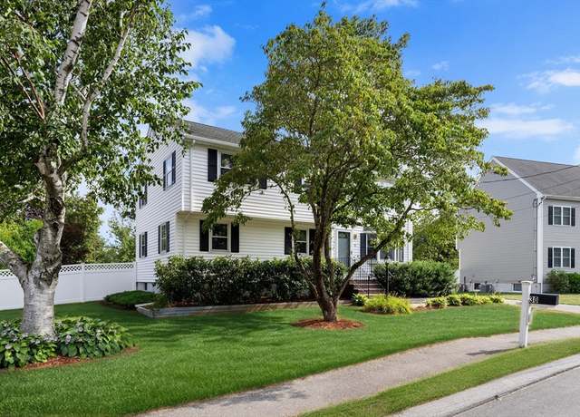 Property at 30 Samoset Rd, Woburn, MA 01801, 5 beds, 2.5 baths