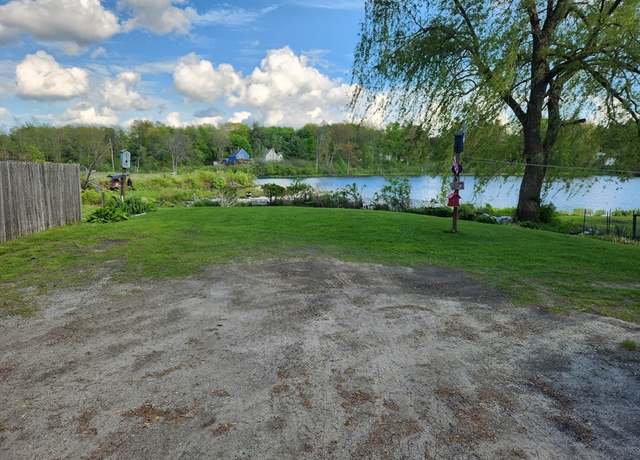 Property at 47 Beech St, Winchendon, MA 01475, 3 beds, 1.5 baths