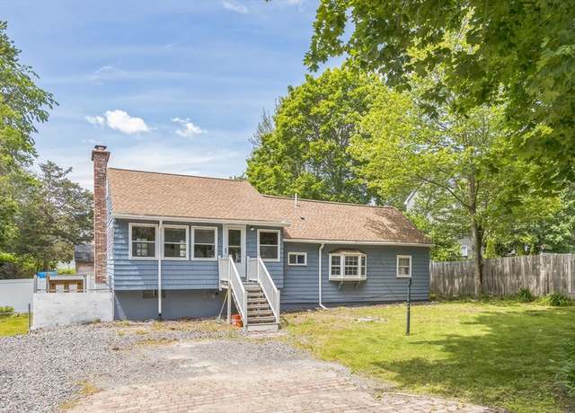 Property at 31 Forest Ave, Dracut, MA 01826, 2 beds, 1 bath