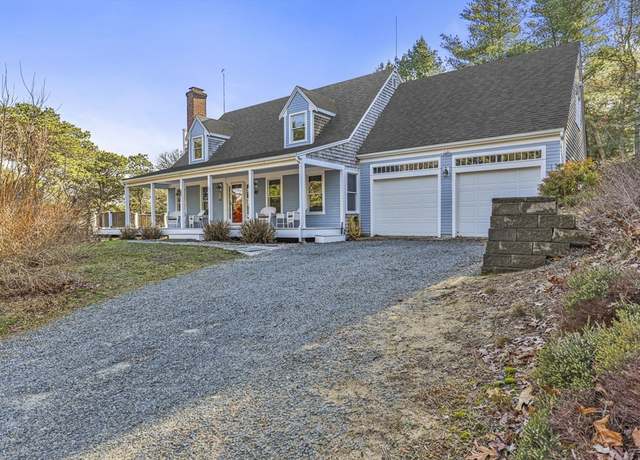 Property at 70 Lantern Ln, Chatham, MA 02633, 3 beds, 2.5 baths