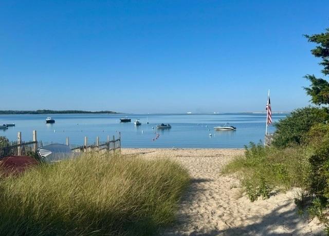 Property at 130 Wimbledon Dr, Yarmouth, MA 02673, 4 beds, 1 bath