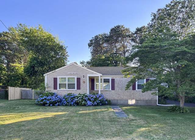 Property at 35 Elton Rd, Yarmouth, MA 02673, 3 beds, 1 bath
