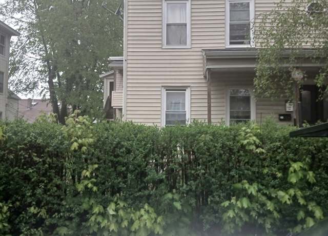 Property at 22 Florence St, Worcester, MA 01610, 10 beds, 5 baths